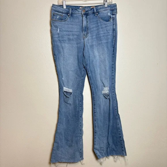 Seven7 Felicity High Rise Slim Flare Jeans Distressed Light Wash - Picture 5 of 7